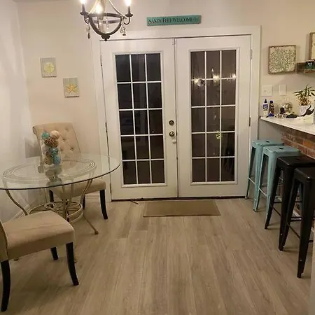 Beach Blanket Bungalow - A Wonderful Townhome Near The Beach Galveston Exterior foto